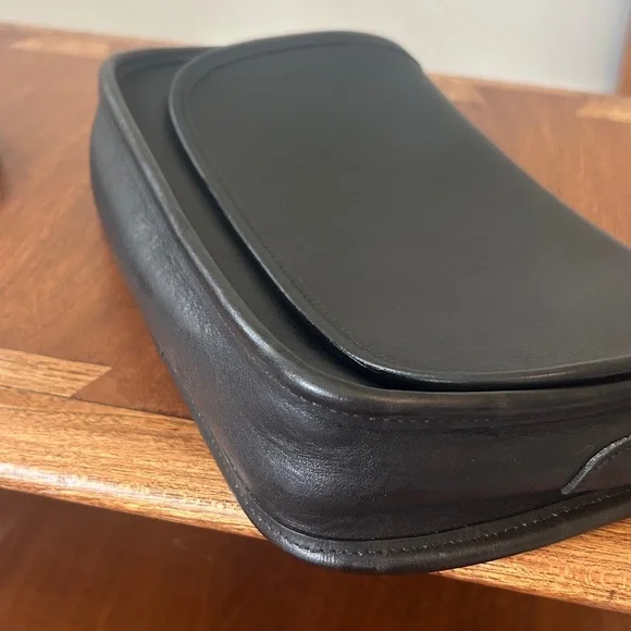 Authentic Vintage Coach Ritchie Black #9937 - Picture 7 of 11